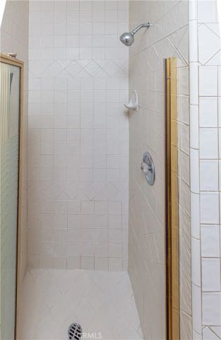 2436 N Lincoln, Burbank, CA 91504