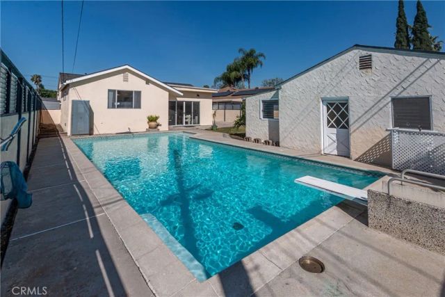 2436 N Lincoln, Burbank, CA 91504