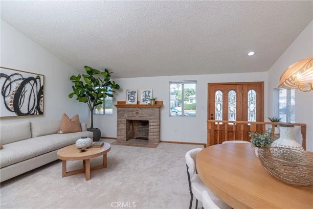 2436 N Lincoln, Burbank, CA 91504