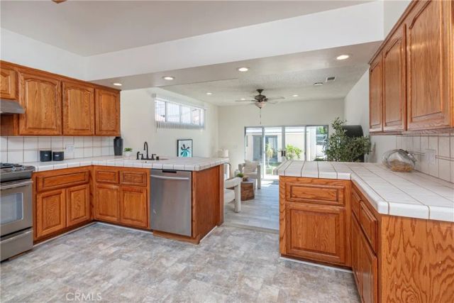 2436 N Lincoln, Burbank, CA 91504