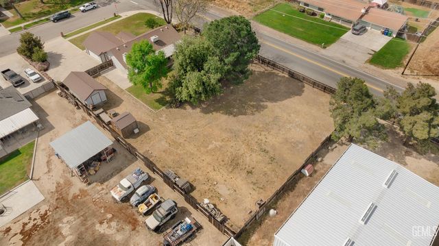 11216 Aimee Way, Bakersfield, CA 93312