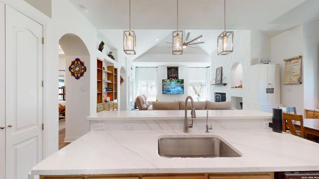 795 Persimmon, Bulverde, TX 78163