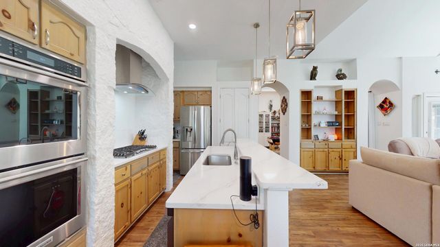 795 Persimmon, Bulverde, TX 78163