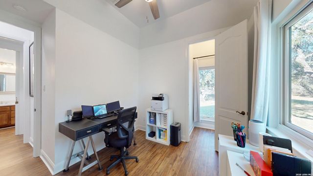 795 Persimmon, Bulverde, TX 78163