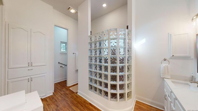 795 Persimmon, Bulverde, TX 78163