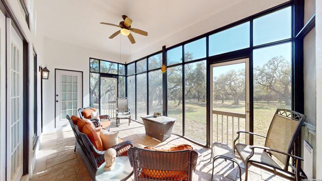 795 Persimmon, Bulverde, TX 78163