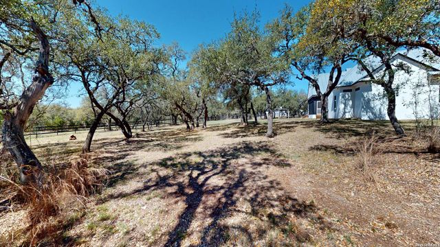 795 Persimmon, Bulverde, TX 78163