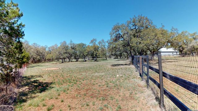 795 Persimmon, Bulverde, TX 78163