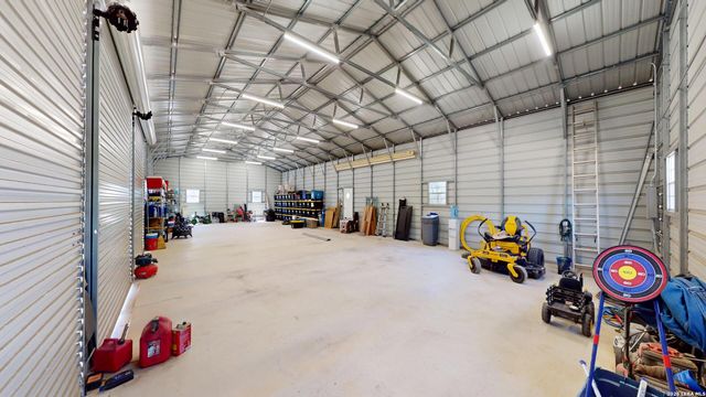 795 Persimmon, Bulverde, TX 78163