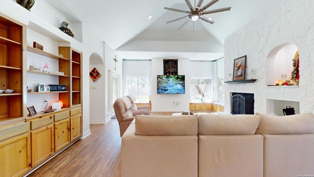 795 Persimmon, Bulverde, TX 78163