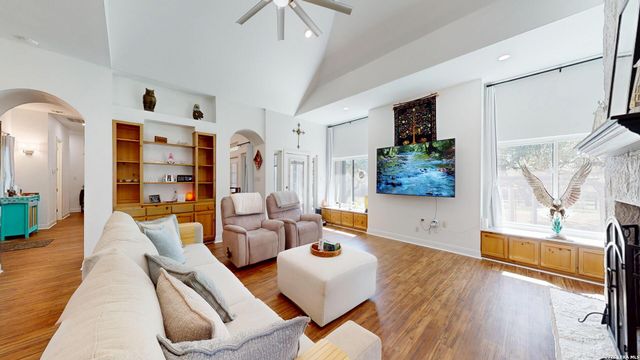 795 Persimmon, Bulverde, TX 78163