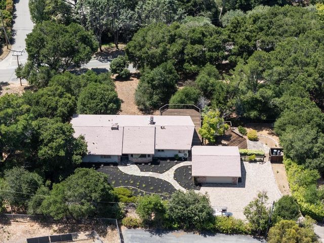 26854 Robleda Court, Los Altos Hills, CA 94022