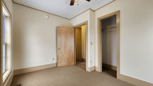 95 Autumn Street, Newport City, VT 05855