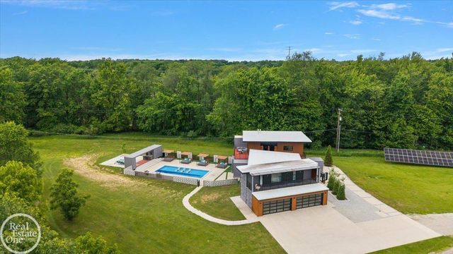 850 Frick Road, Addison Twp, MI 48367