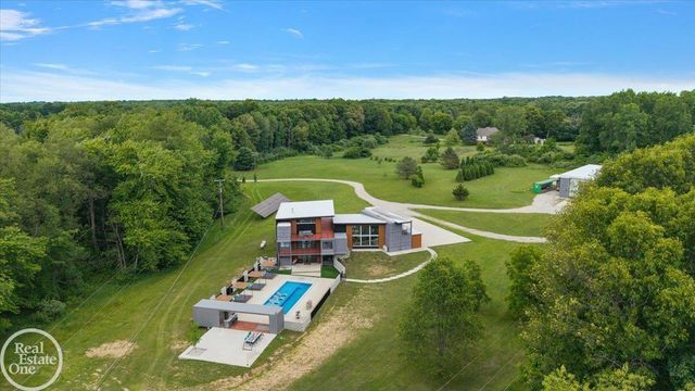850 Frick Road, Addison Twp, MI 48367