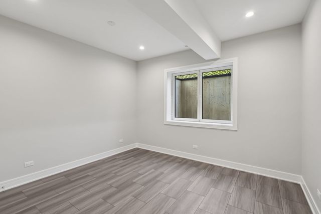 1744 Walnut Circle, Northbrook, IL 60062