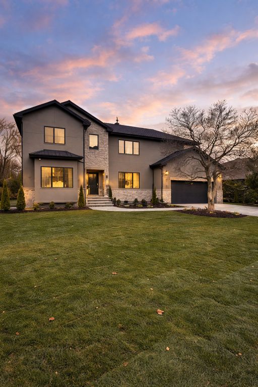 1744 Walnut Circle, Northbrook, IL 60062