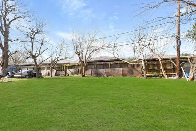 8118 Panay Drive, Houston, TX 77033