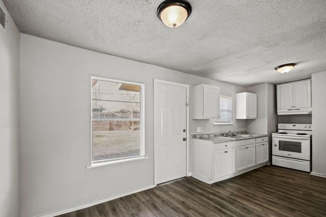 8118 Panay Drive, Houston, TX 77033