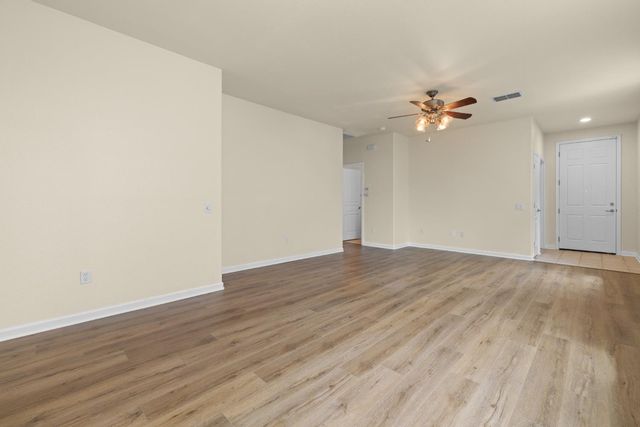 1308 Tiger Lily Ln, Lincoln, CA 95648