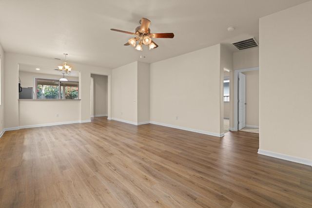 1308 Tiger Lily Ln, Lincoln, CA 95648