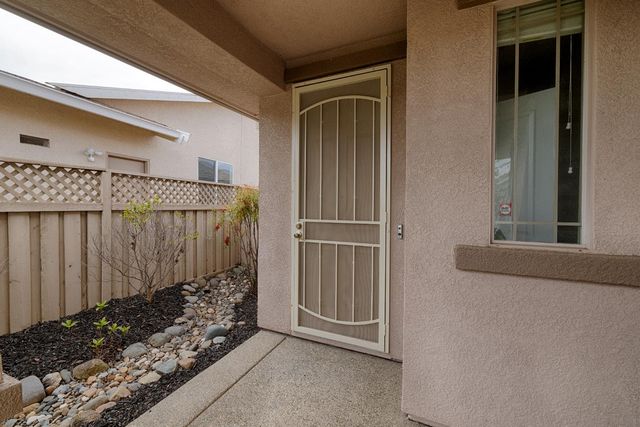 1308 Tiger Lily Ln, Lincoln, CA 95648