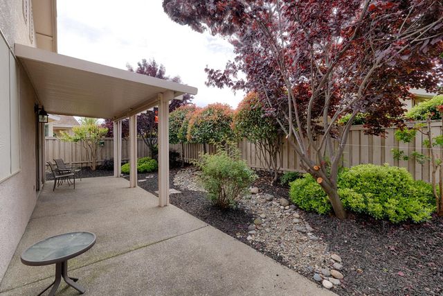 1308 Tiger Lily Ln, Lincoln, CA 95648