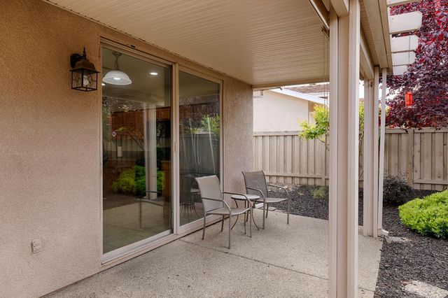 1308 Tiger Lily Ln, Lincoln, CA 95648