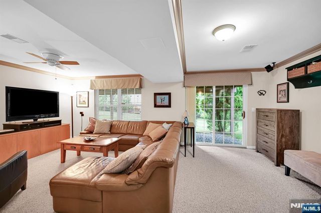 474 Green Mountain Road, Mahwah, NJ 07430