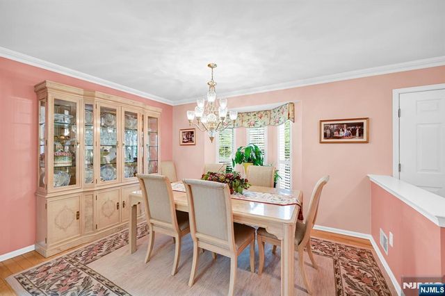 474 Green Mountain Road, Mahwah, NJ 07430