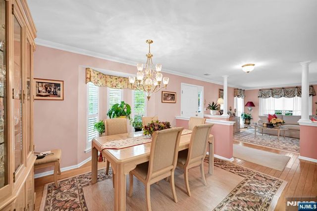 474 Green Mountain Road, Mahwah, NJ 07430