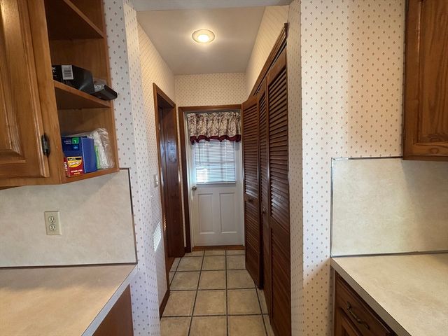 14 Florence Ave, Norwood, MA 02062