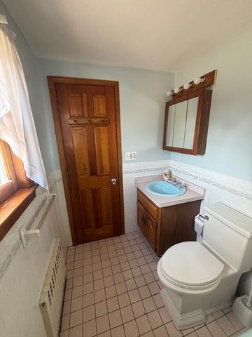 14 Florence Ave, Norwood, MA 02062