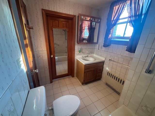 14 Florence Ave, Norwood, MA 02062