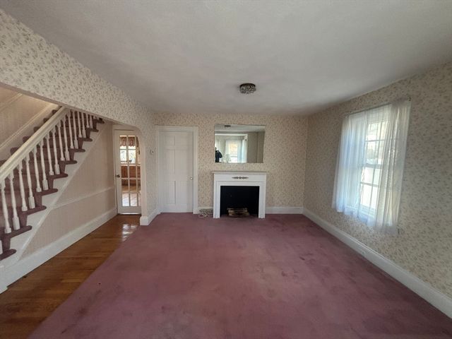 14 Florence Ave, Norwood, MA 02062