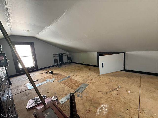 22553 Ivan Avenue, Euclid, OH 44123