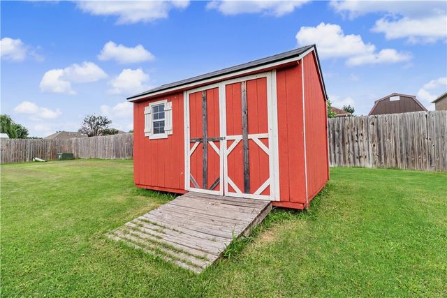 5003 Cross Creek Boulevard, Rogers, AR 72758