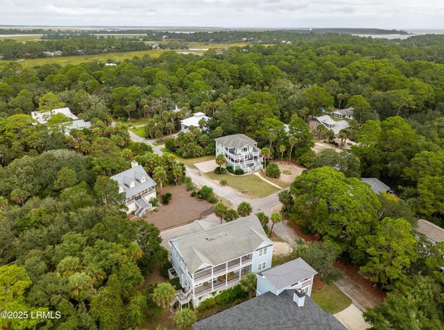 619 Dolphin Road, St. Helena Island, SC 29920