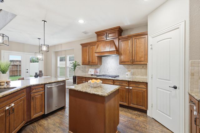 13021 Scotch Pine Drive, Frisco, TX 75035