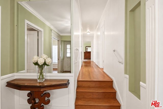 4917 Orinda Avenue, Los Angeles, CA 90043
