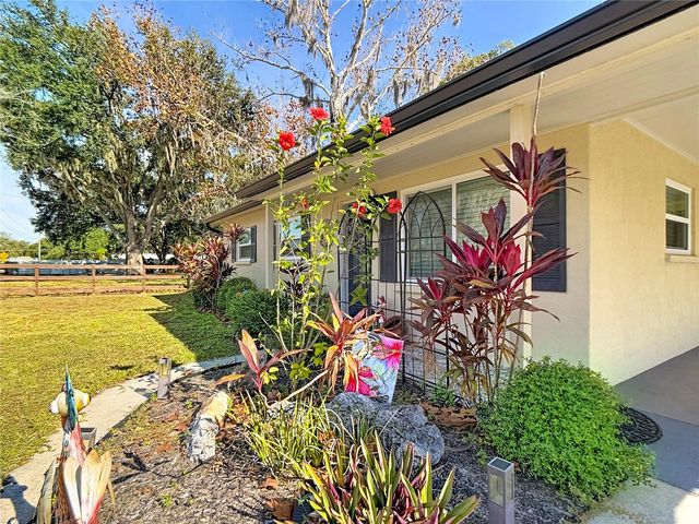 5811 SAWYER ROAD, Lakeland, FL 33810