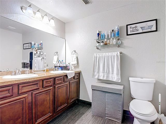 5811 SAWYER ROAD, Lakeland, FL 33810