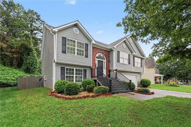 4227 Round Stone Trail, Snellville, GA 30039