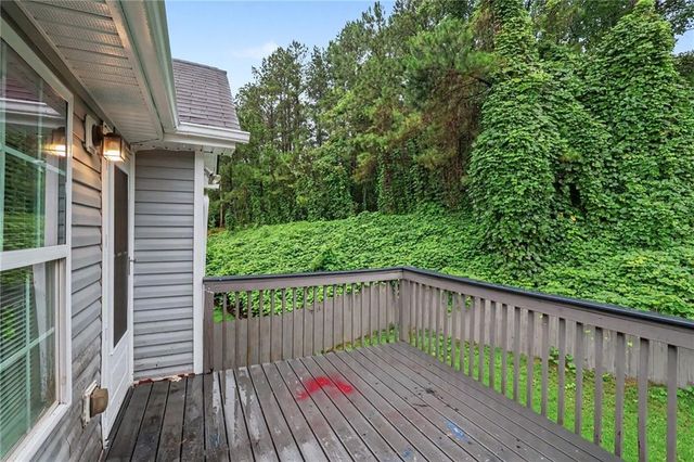 4227 Round Stone Trail, Snellville, GA 30039