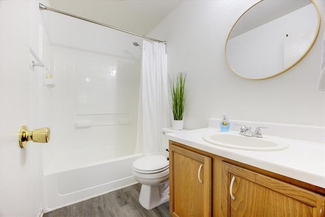 8710 Davis Oaks TRL, Austin, TX 78748