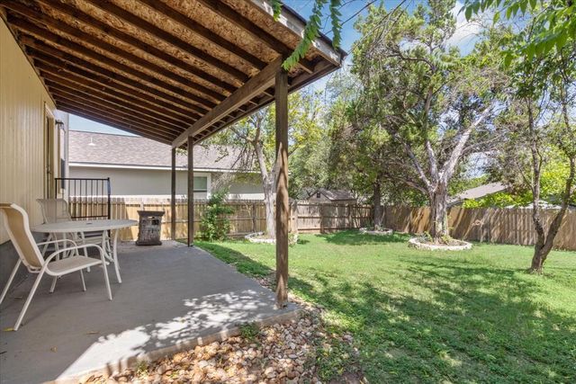 8710 Davis Oaks TRL, Austin, TX 78748