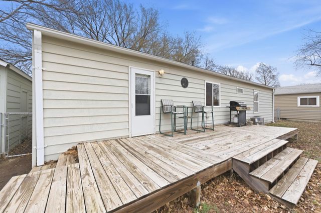 205 Random Rd, El Dorado, KS 67042