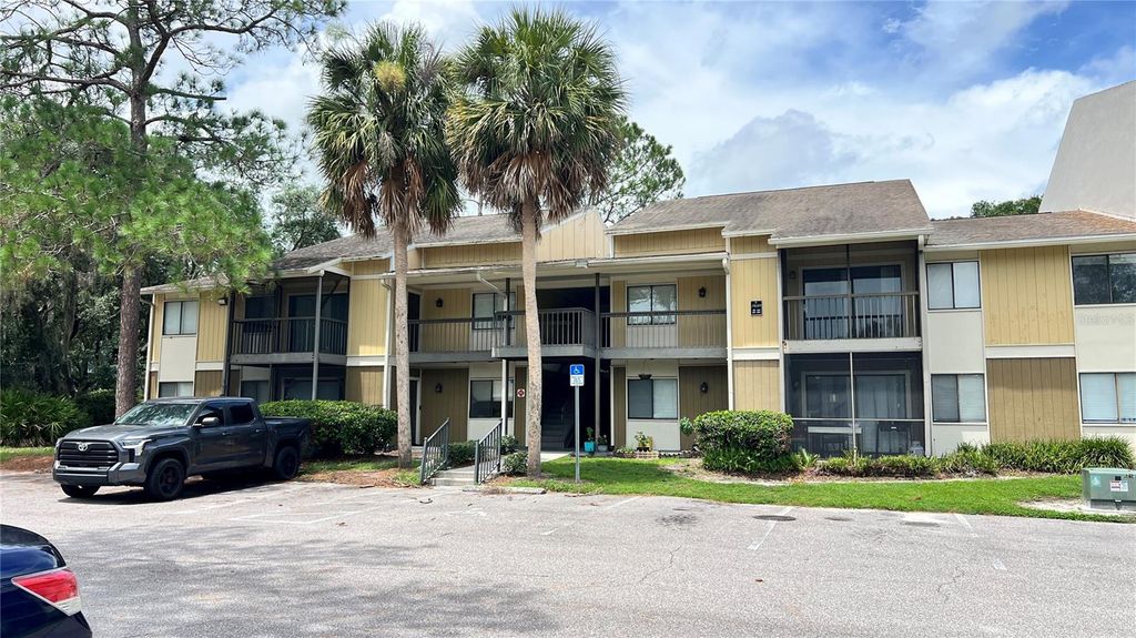 13289 ARBOR POINTE CIRCLE 202, Tampa, FL 33617
