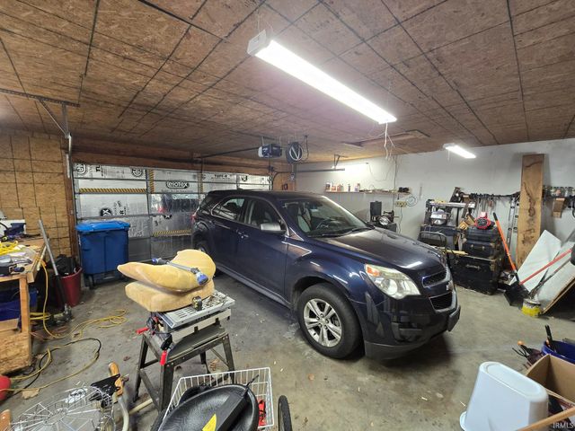 910 E SOUTH D Street, Gas City, IN 46933