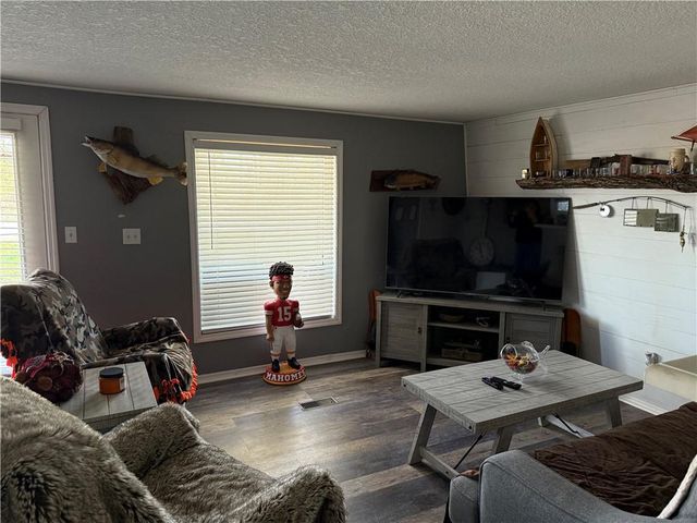 798 Lake Viking Terrace, Altamont, MO 64620